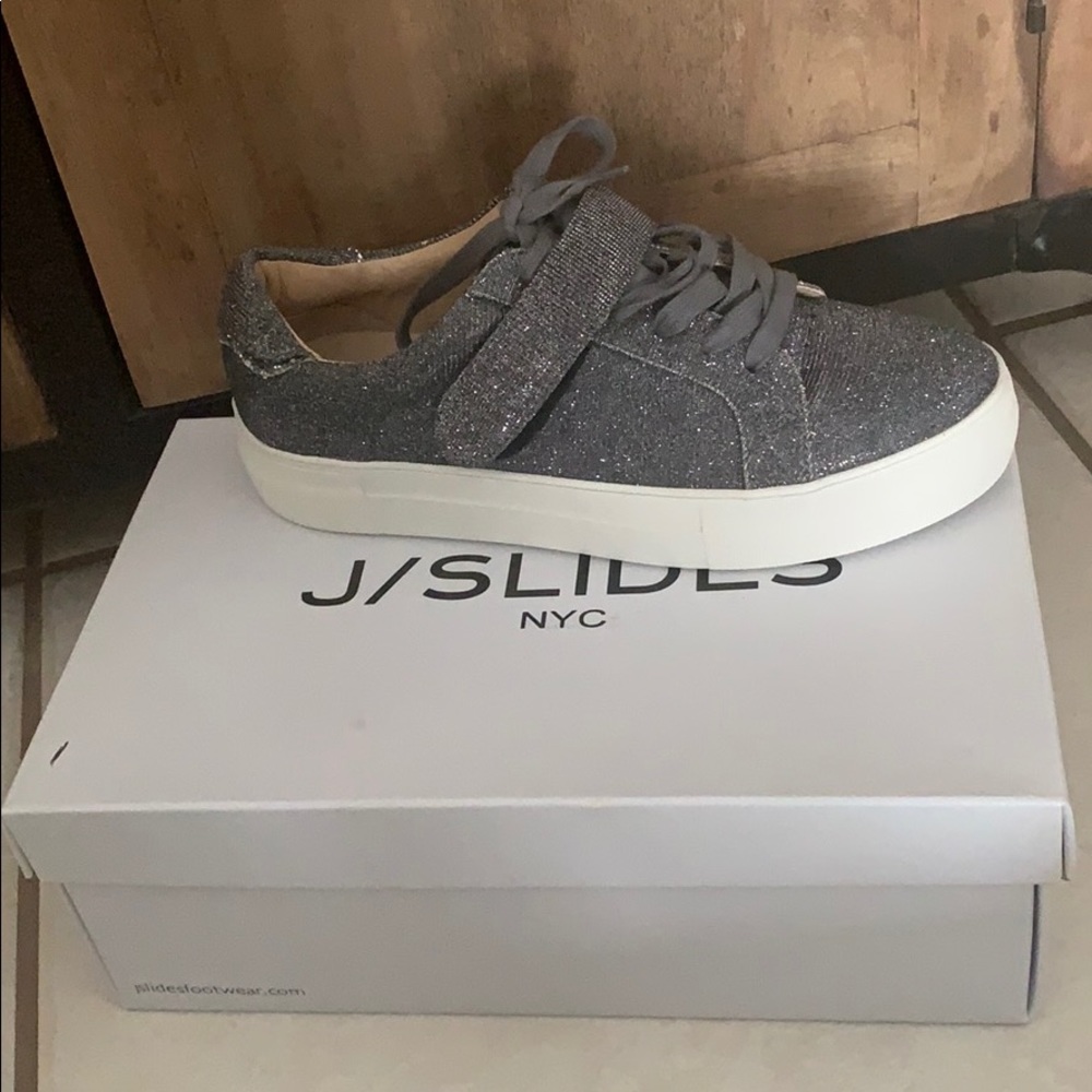 J/Slides Audrey Pewter Glitter Platform Sneaker 8M
